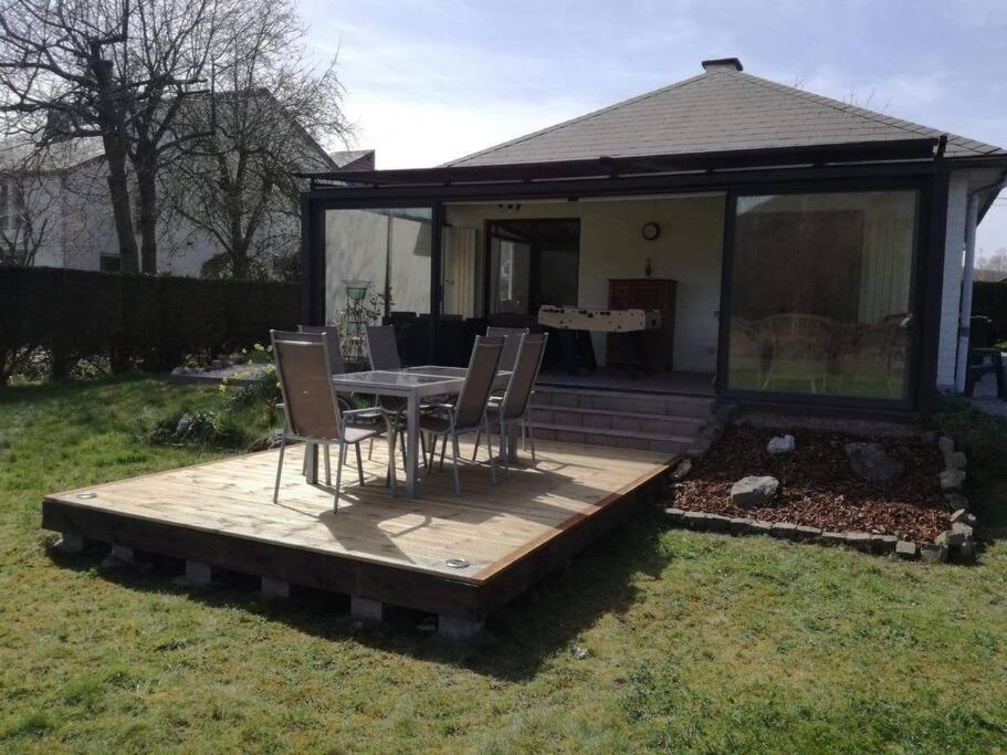 Maison Bucolique A Anhee, Vue Meuse Et Falaises Villa Exterior foto